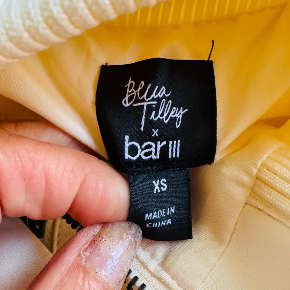 Blue Tilley x BARlll winter white thick fleece short winter coat size Xs
